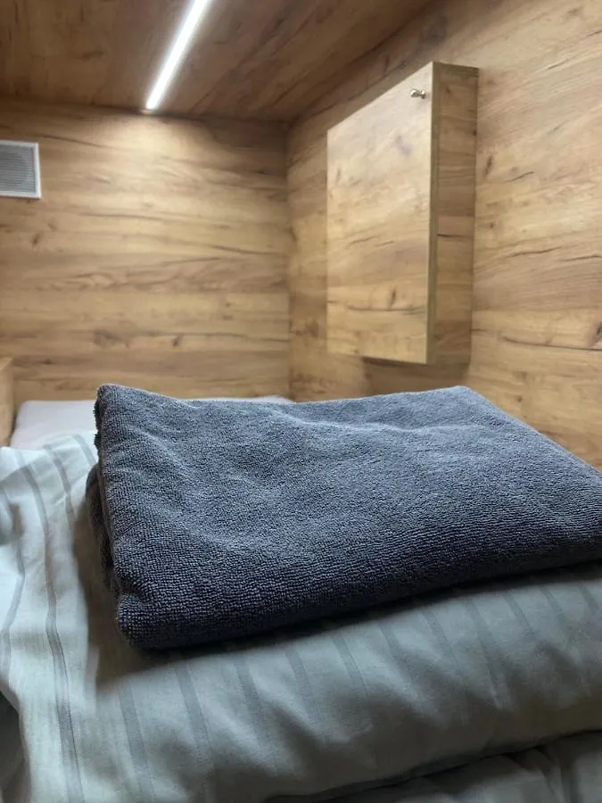 Capsule Hostel Zizkov Tower Prag